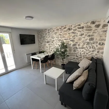 Apartamento Matias De Cazorla By Clabao Exterior photo